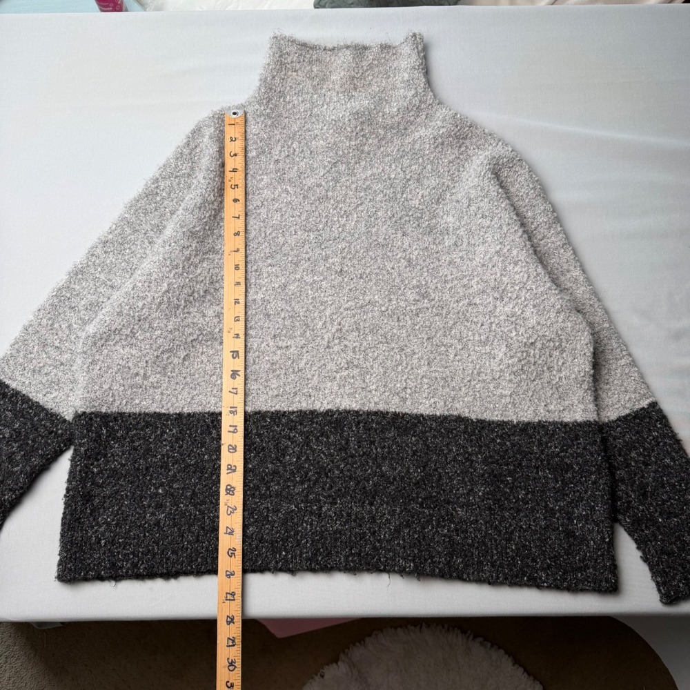 Karen Kane Grey Colorblock Boucle Knit Mock Neck Oversized Sweater Normcore Cozy - Picture 8 of 15